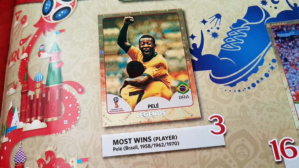 El primer mundial que fue captado por el álbum de Panini fue el de México 1970 y fue firmado por uno de los mejores jugadores de la época, Pelé.