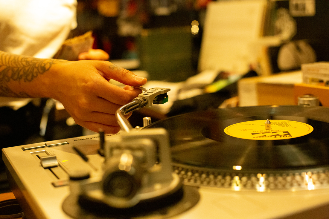 RPM Records: café al ritmo de un buen vinilo