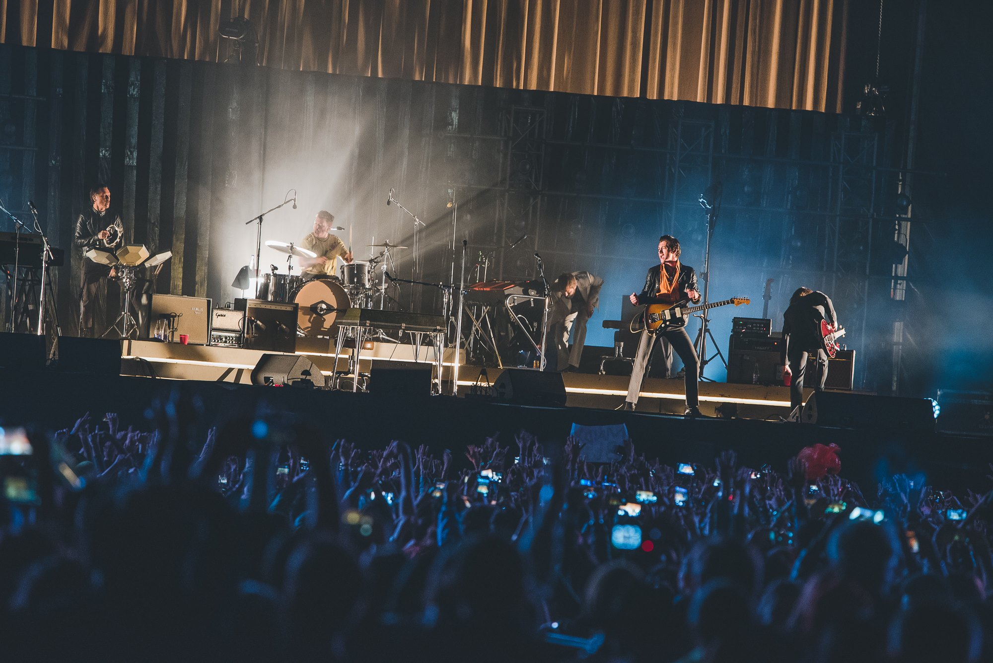 Arctic Monkeys en el Festival Estéreo Picnic 2019.