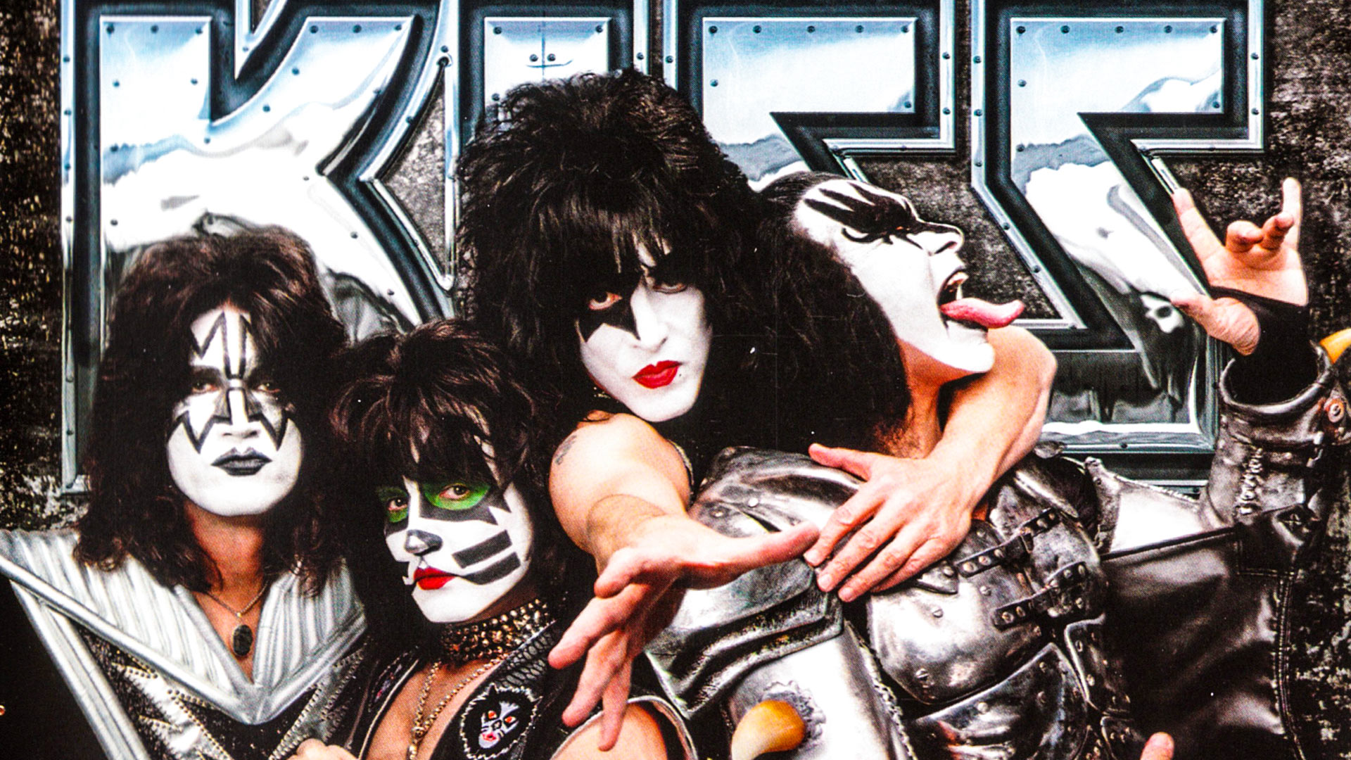 We kiss перевод. Группа Kiss. Kiss группа Monster 2012. Группа Кисс участники. Группа Кисс 80-е.