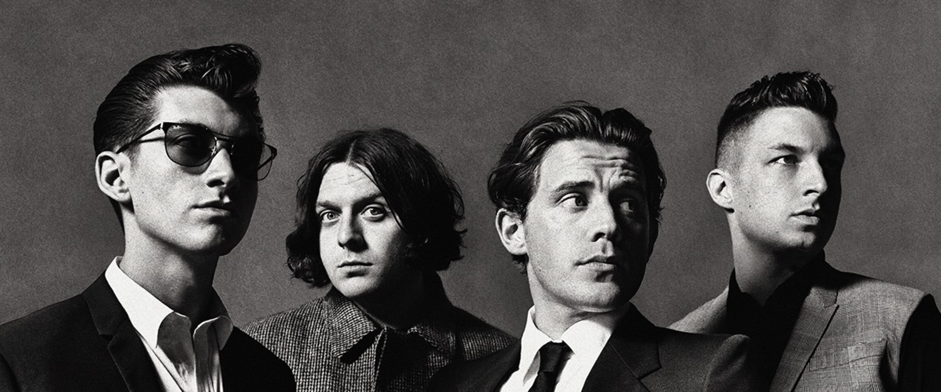 Arctic Monkeys anuncia gira, tras tres años fuera de los escenarios