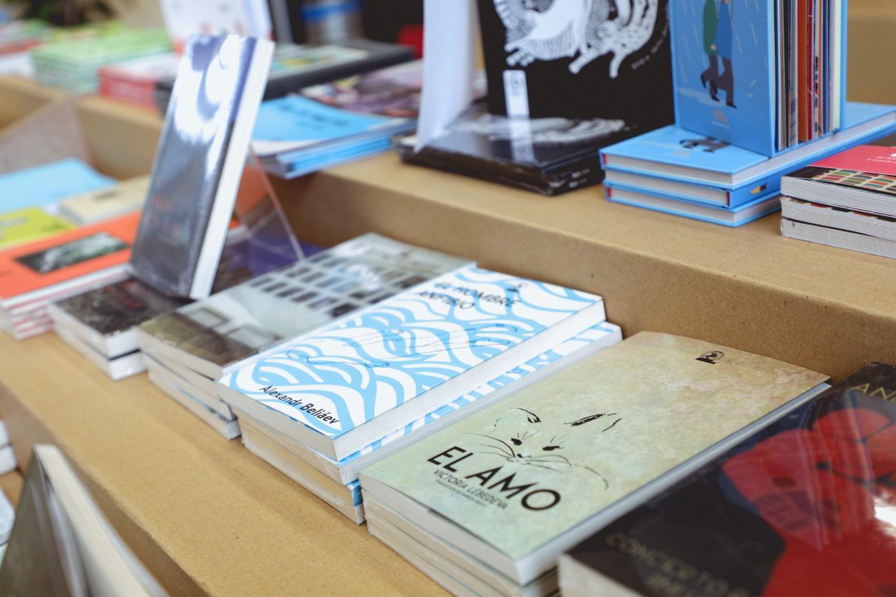 #KeepReadingEnCasa: Canal Trece y Planeta de Libros te invitan a leer en casa