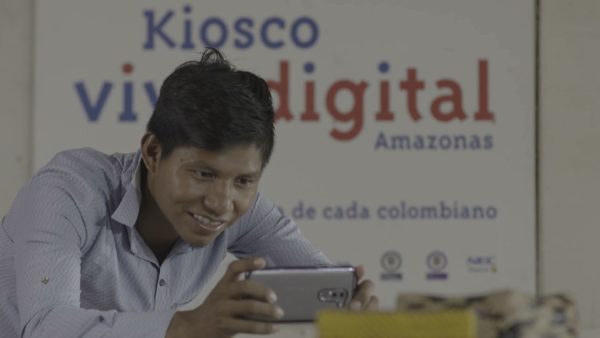 ¿Cuáles son las aplicaciones más usadas por los colombianos en las regiones?