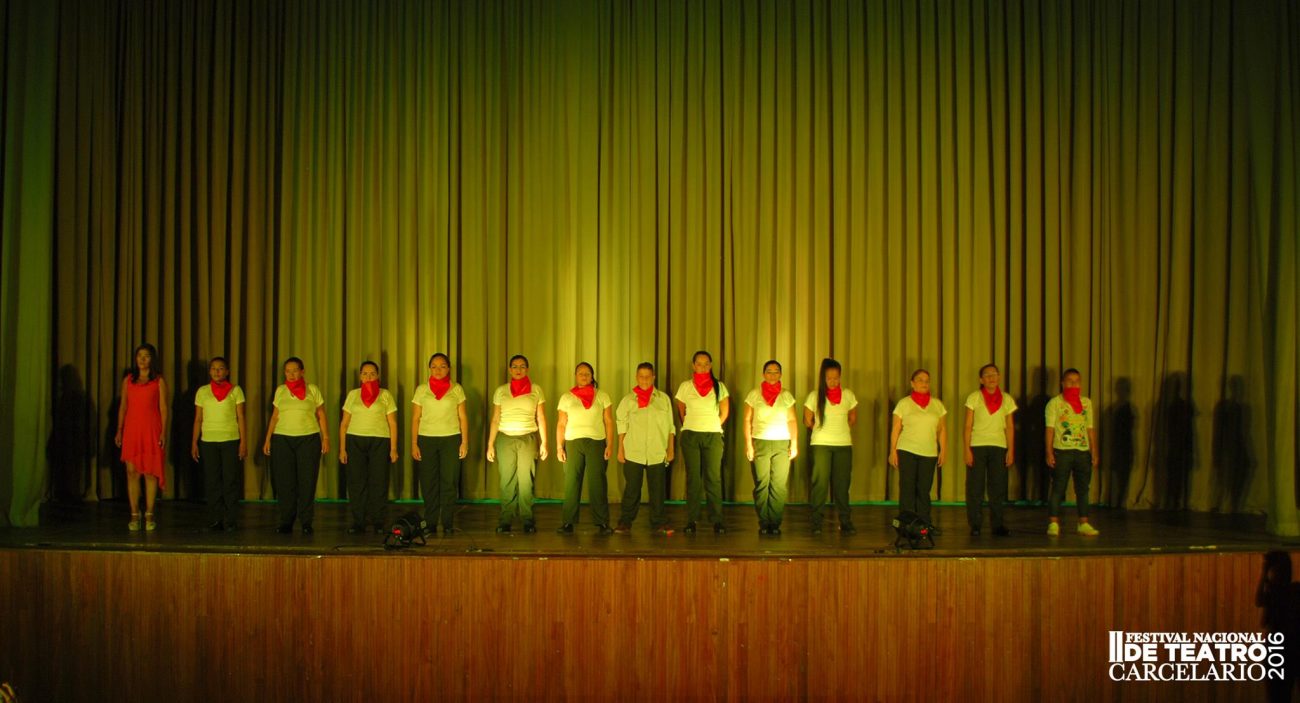 Seis ciudades, seis cárceles, seis obras de teatro