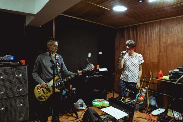 Hace 25 años que Aterciopelados canta ‘Con el corazón en la mano’