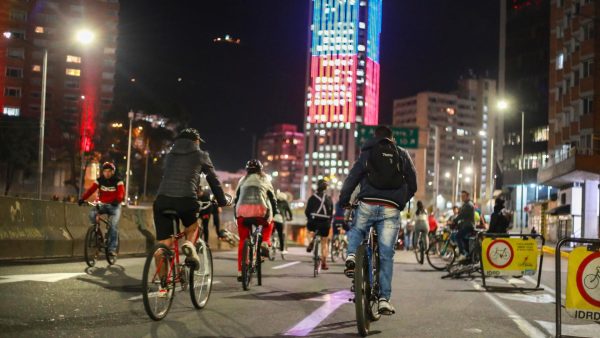 Ciclovía nocturna diciembre 2023 en Bogotá: fecha, horario y rutas