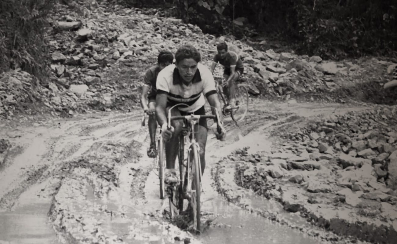 ‘Escarabajos: un país descubierto a pedalazos’, una exposición que celebra la historia del ciclismo en Colombia