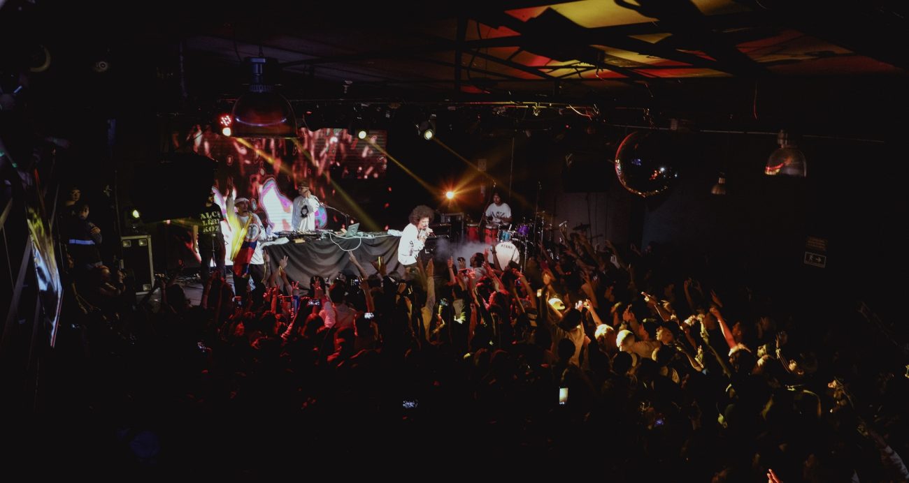 Ir a conciertos puede hacerte vivir más años, eso dice la ciencia