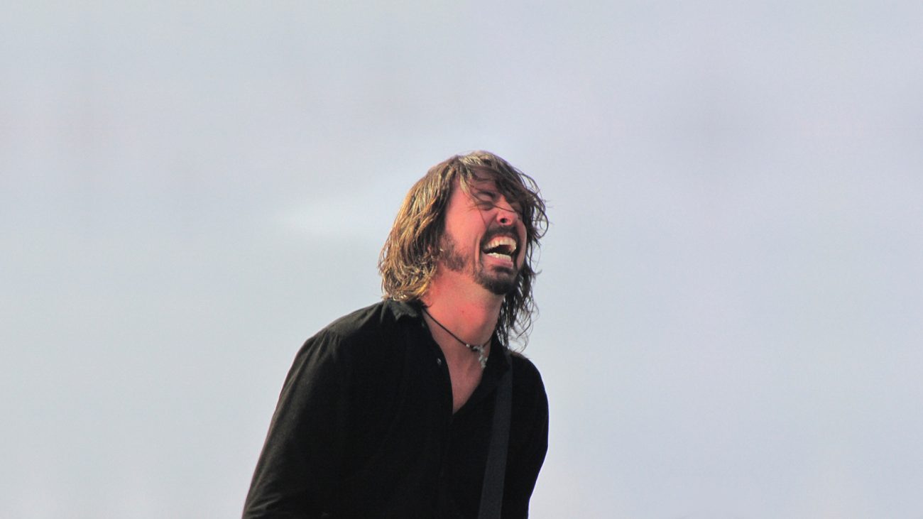 Foo Fighters hizo un 'mashup' con canciones de John Lennon y Van Halen, escúchalo acá