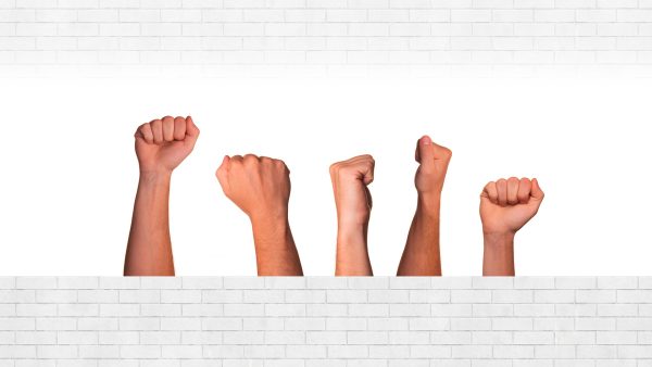 La política, el poder y la desinformación en cinco canciones colombianas (parte 2)