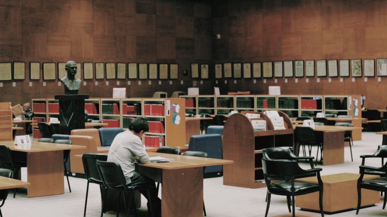 BLAA: una biblioteca en tiempos digitales