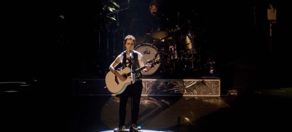 De cuando Dolores O'Riordan cantaba sola