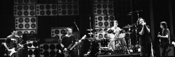 Pearl Jam lanza nueva canción tras cinco años sin estrenos