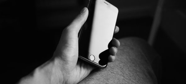 Teléfonos inteligentes: ¿cómo mantener segura nuestra información?