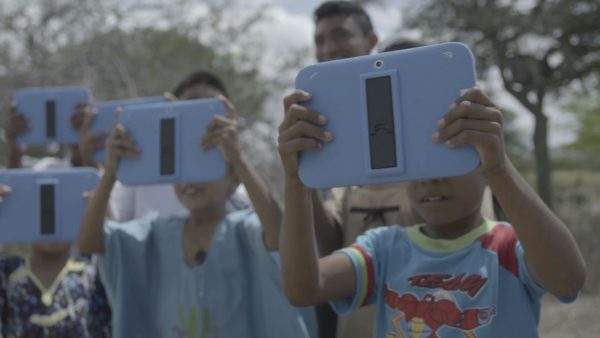 Energía solar, una lección para llevar la tecnología a los rincones de La Guajira