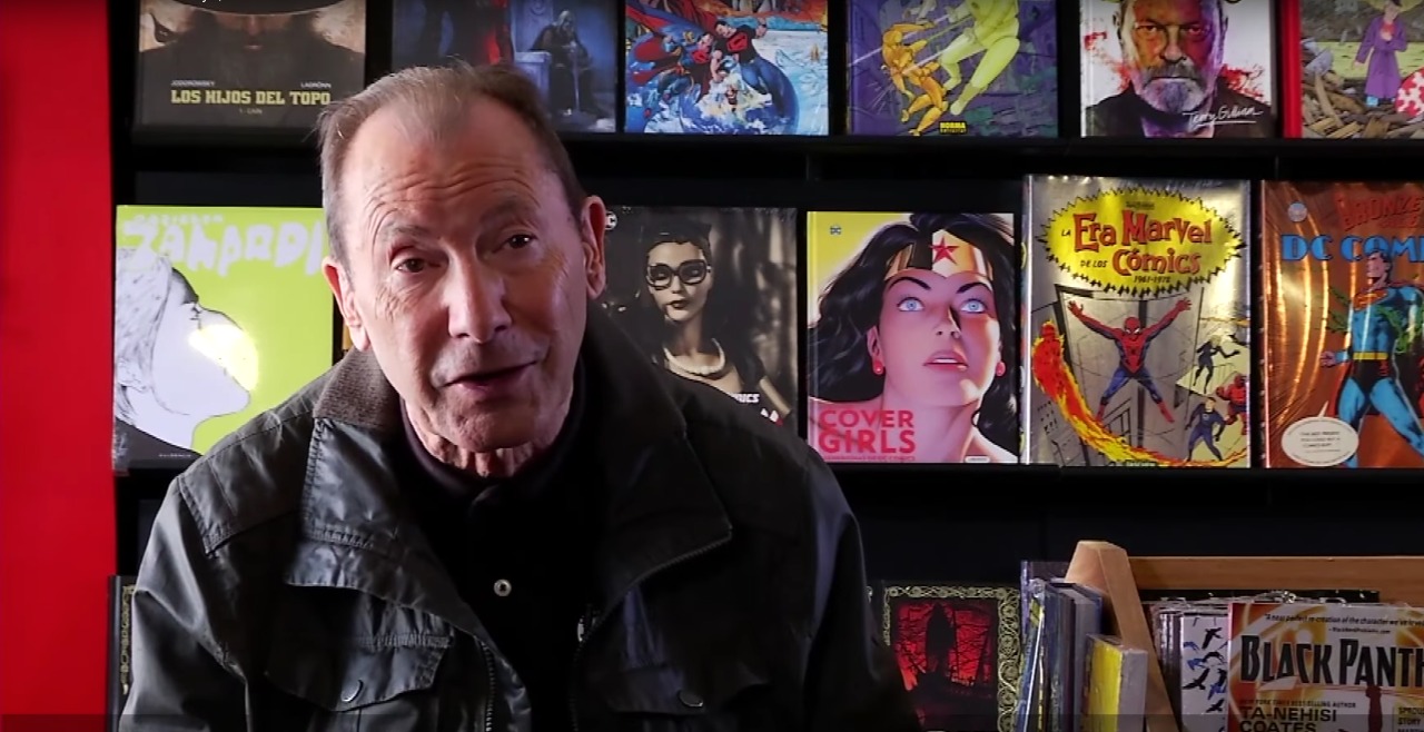 Una entrevista a David Lloyd, el creador de V de Vendetta: “La industria del cómic no se ha desarrollado a gran escala”