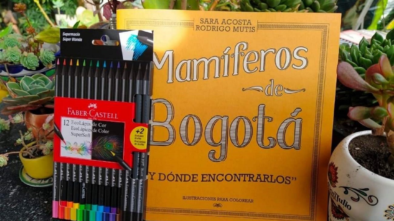 El libro que te ayuda a encontrar a los mamíferos de Bogotá (y colorearlos)