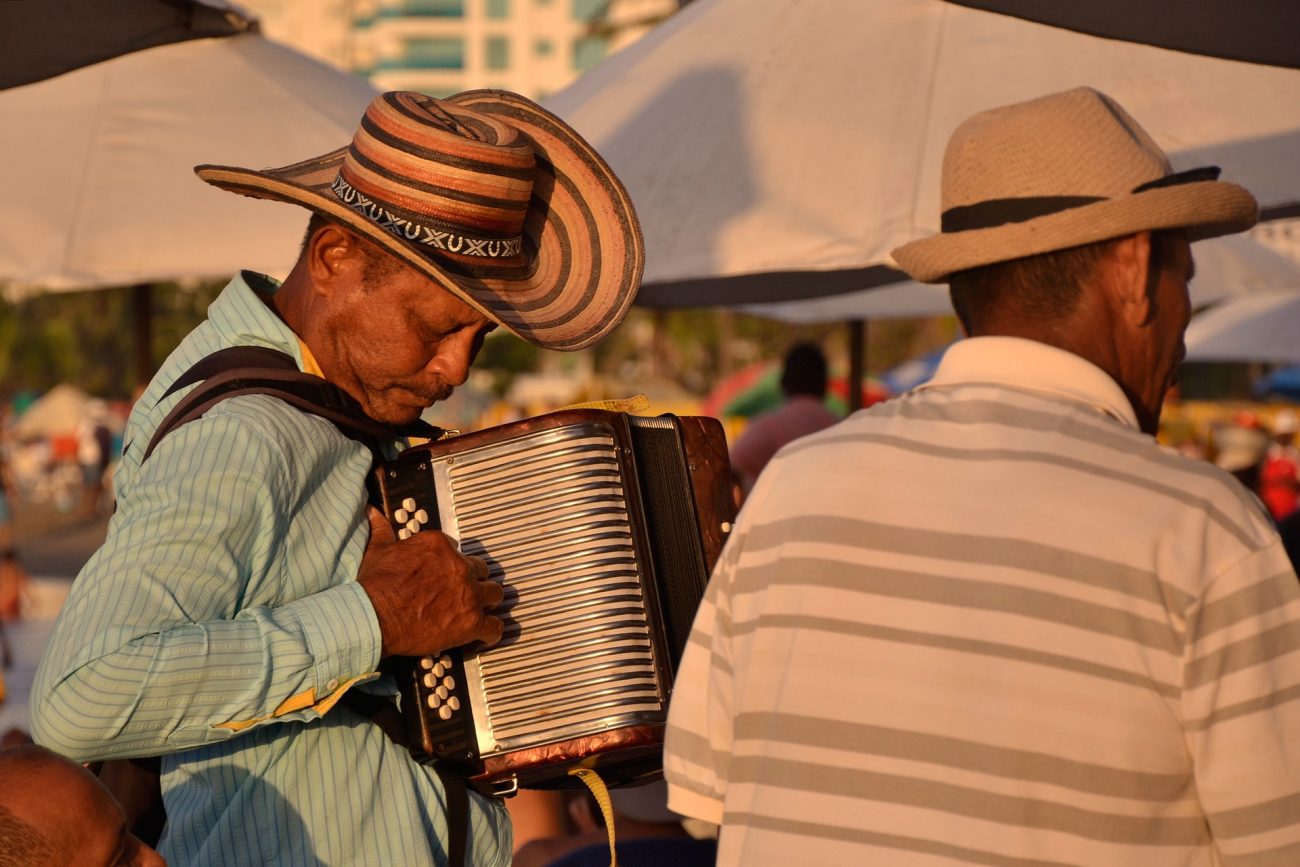 Detrás del vallenato: aires venerados y sonidos olvidados en la tierra del acordeón