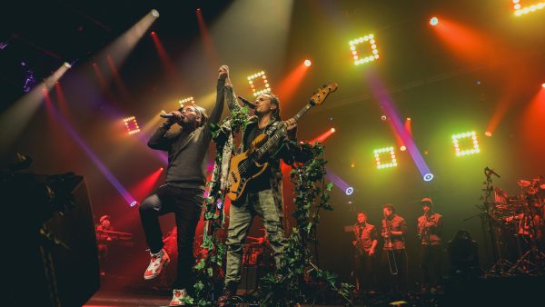 Alerta Kamarada: la cercanía y el valor del amor de casa