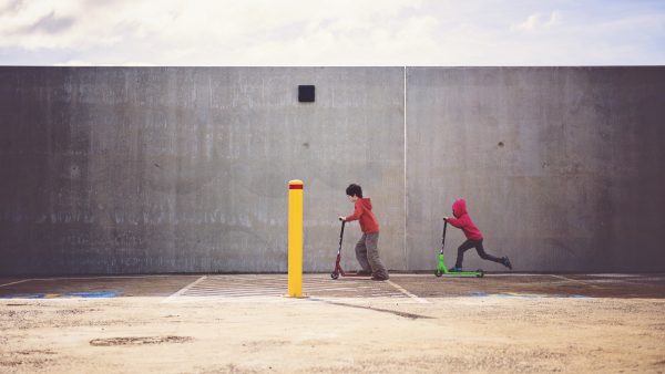 Esta aplicación bloquea el celular para que los niños hagan ejercicio