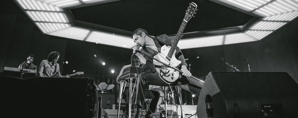 El día que Arctic Monkeys presentó ‘Whatever People Say I Am, That’s What I’m Not’