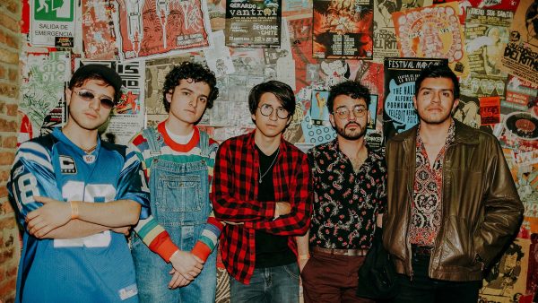 Armenia, una banda que además de hacer música busca ayudar a nuevos artistas