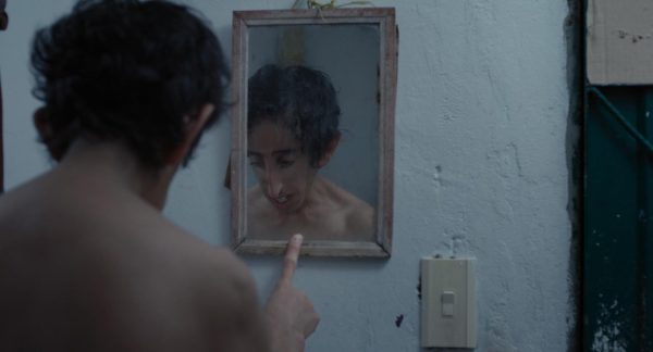 “El cine es esclavo del dinero y del argumento”: Augusto Sandino, director de ‘Entre la niebla’