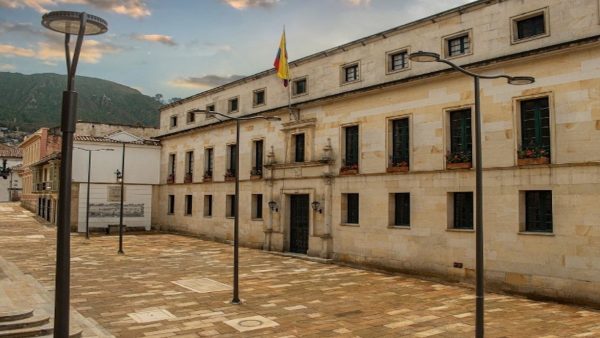 ¿Cómo ayudar a un familiar o amigo en Israel?