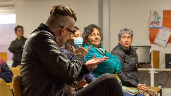 Curso de lenguaje de señas gratis en Bogotá