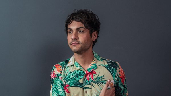 ‘Cuarentenautas’, un viaje íntimo de 6 canciones en la nave espacial de Cohetes