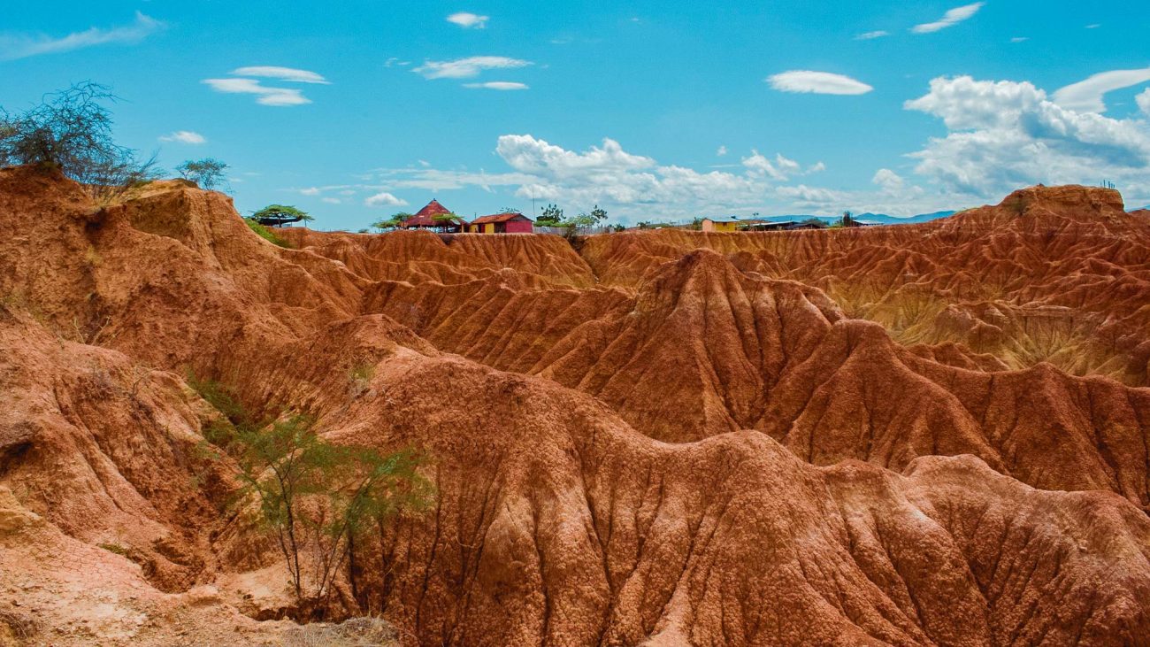 Festival Camping Tatacoa Estéreo 2021 en el desierto junto a LosPetitFellas y Alkilados
