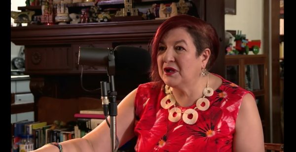 Diana Uribe, la voz de la historia, en 'El Podcast'