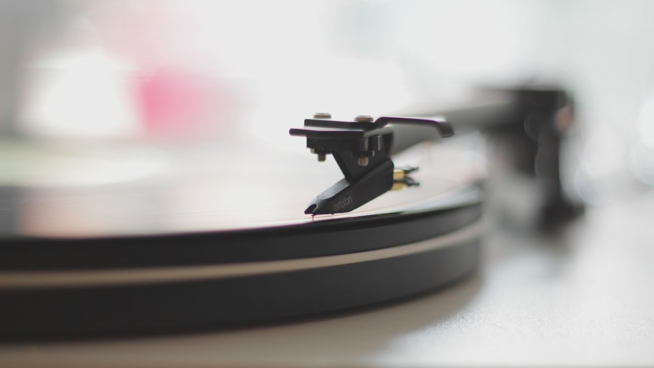 Los 7 discos recomendados de Julio Escovar en ‘Resonantes’