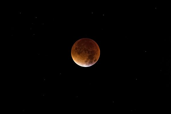 ¿A qué hora es el eclipse lunar de este 16 de julio en Colombia?
