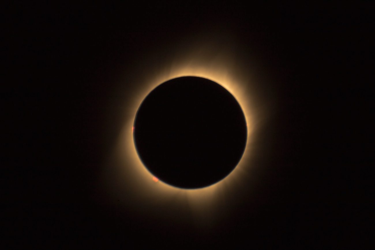 ¿A qué horas es el eclipse solar de este 2 de julio en Colombia?