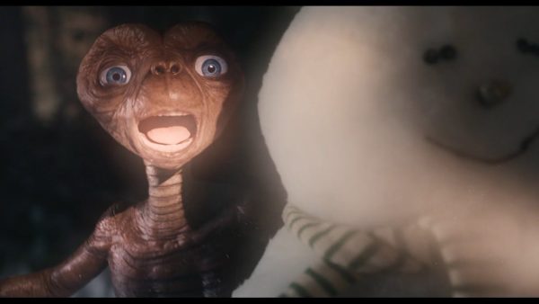 E.T. regresa a la Tierra 37 años después