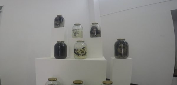 ‘El espejo de las almas simples’: el arte como voz de empoderamiento femenino