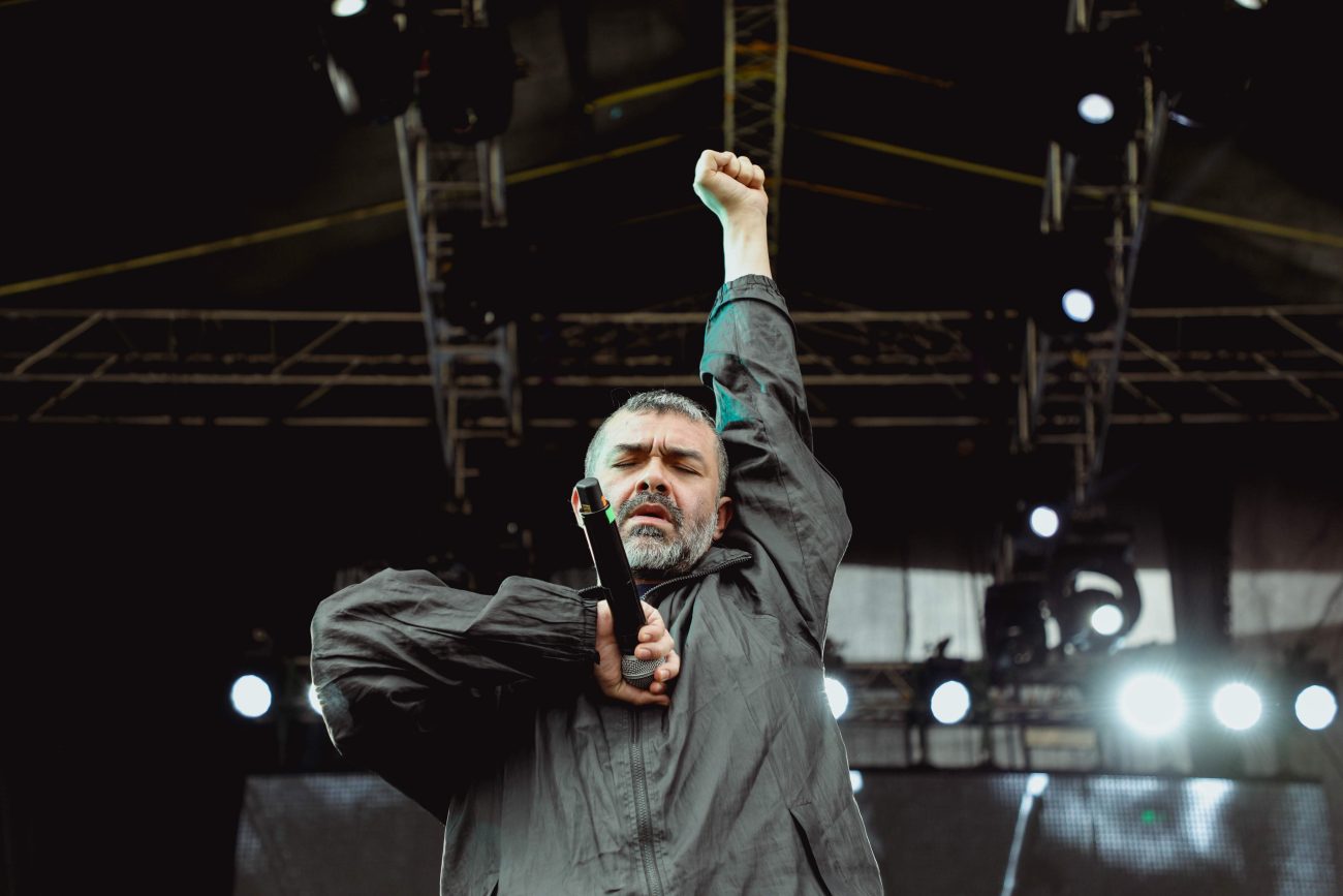 Tú, las 1280 Almas, piénsalo