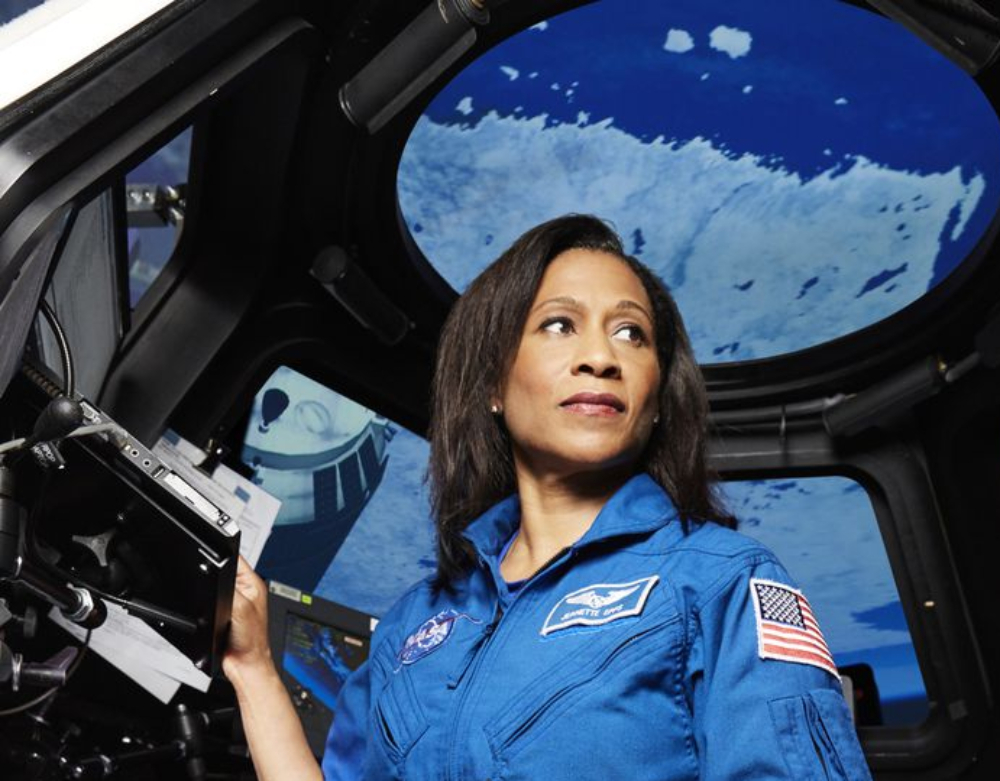 La astronauta Jeanette Epps estará en Bogotá