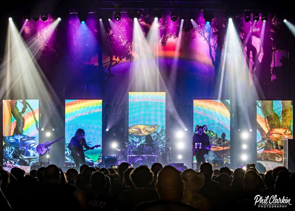 Primus llega por primera vez a Colombia