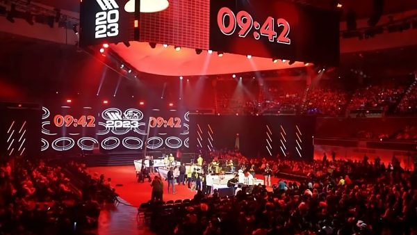 Jóvenes colombianos ganan premio a mejor diseño en robótica