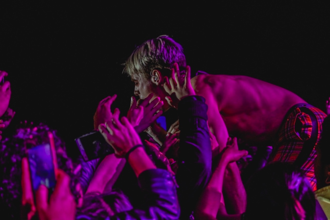 Rock al Parque: un día de bajarse al público y conocer nuevas propuestas