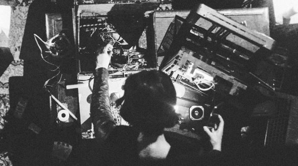 El colectivo Rubber Mind convoca a Rexistencia, un circuito de música, ruido, imagen y prácticas experimentales