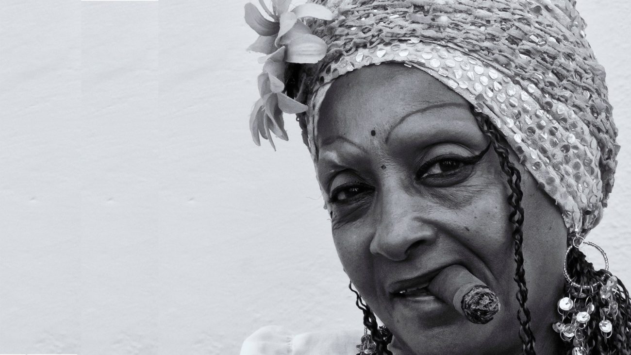 Santería en canciones de salsa