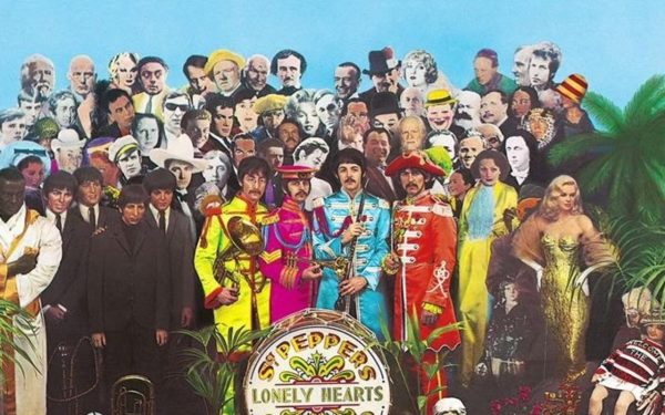 ¿Quiénes aparecen en la portada de 'Sgt. Pepper's Lonely Hearts Club Band'?
