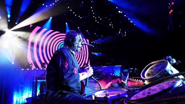 ​​​​​​​Slipknot expulsa a su percusionista Chris Fehn