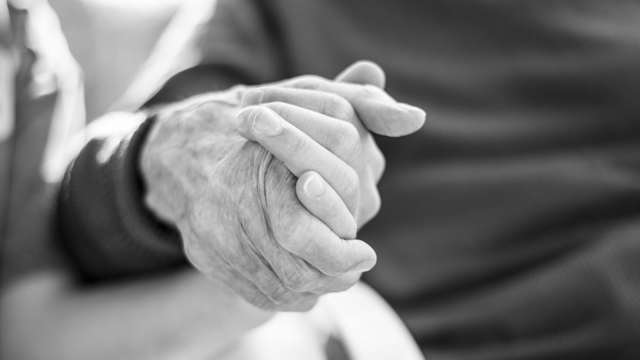 ¿Cómo solicitar la pensión por vejez por internet?