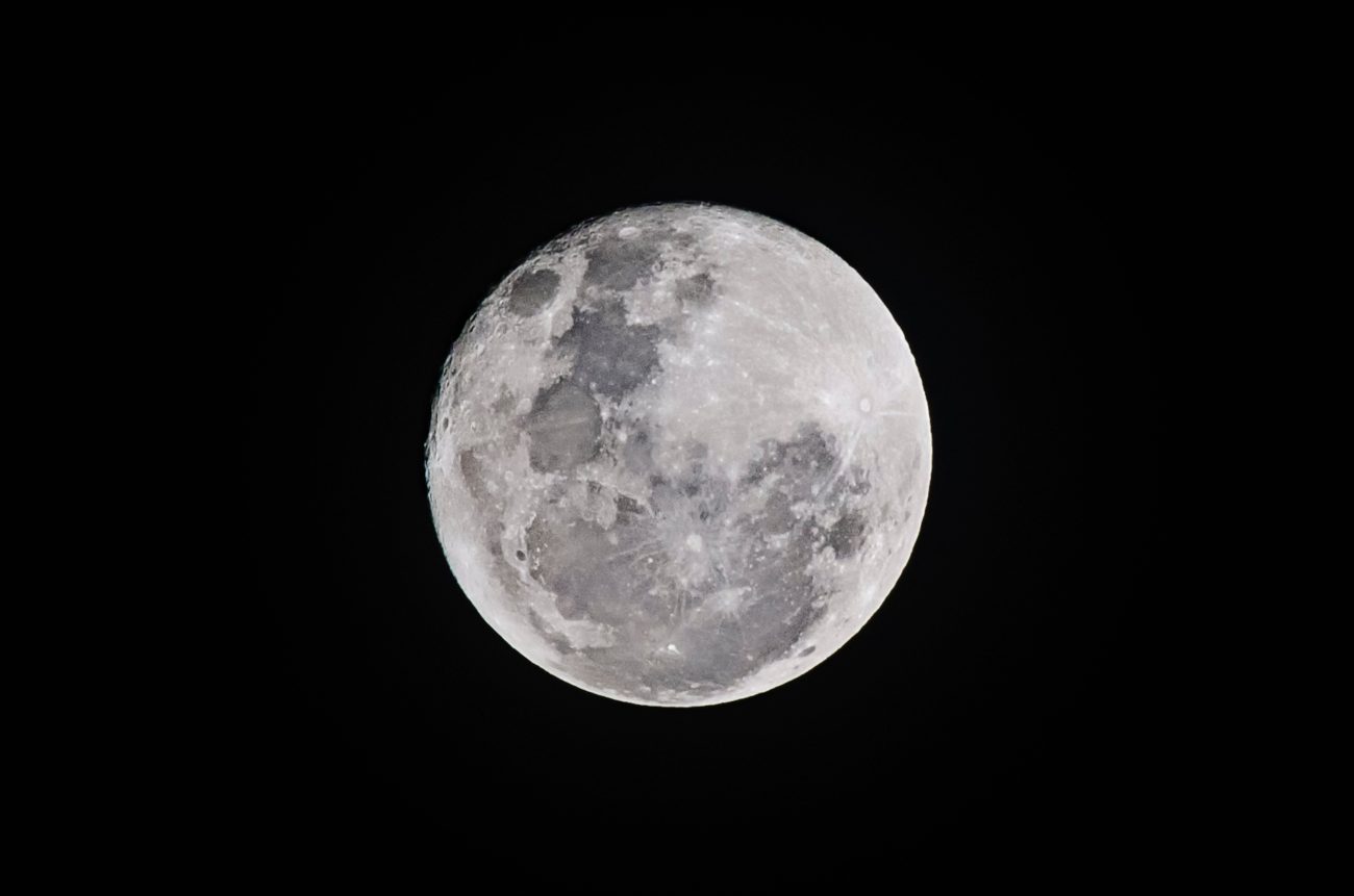 Observa hoy la superluna con equipos del Planetario de Bogotá
