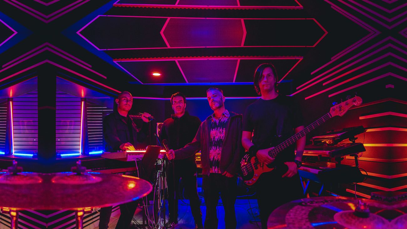 Tequendama: los "animales de tarima" que llegan a prender la música