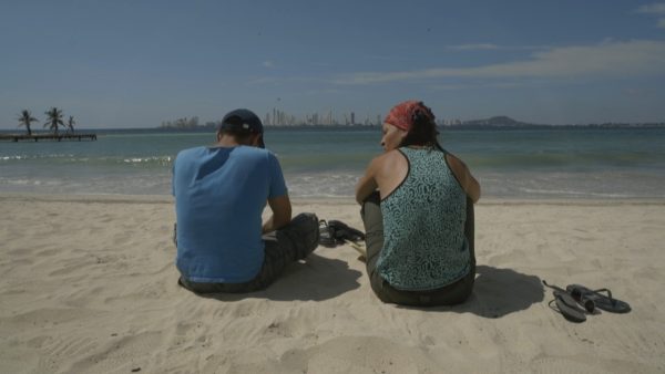 'Tres escapularios': cuando el desamor y la guerra se unen, una película de Felipe Aljure